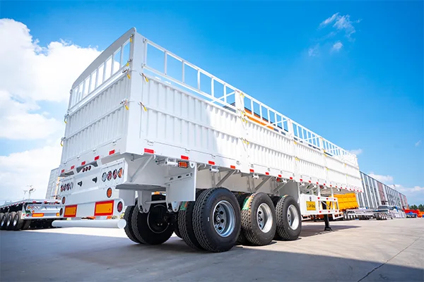 12.5-Meter Tri-Axle Stake Semi-Trailer - Image 2