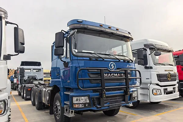 Shacman Delong 6x4 Tractor Truck - Image 2
