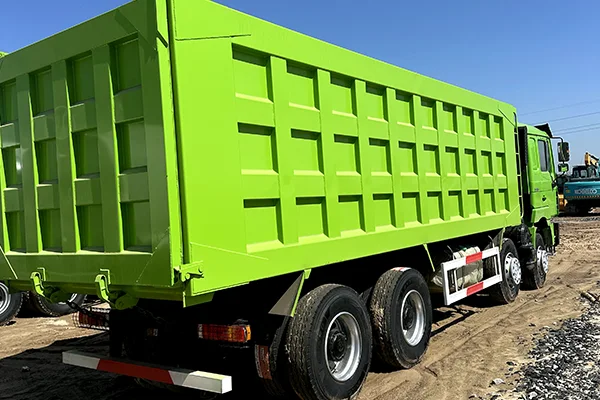 Wear-Resistant Cargo Box