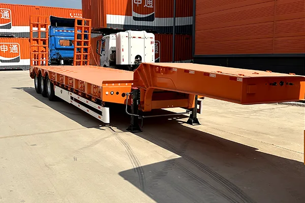 3-axle lowboy trailer