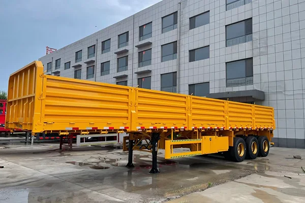 tri-axle sidewall semi-trailer