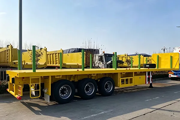 heavy-duty flatbed semi-trailer
