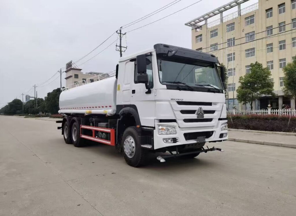 SINOTRUK Howo water tank truck displayed at the 22nd China Liangshan Special Purpose Vehicle Exhibition, supplying global markets